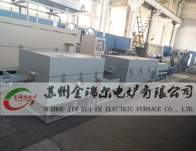 Continuous quenching and tempering furnace for steel strip (quenching and tempering)